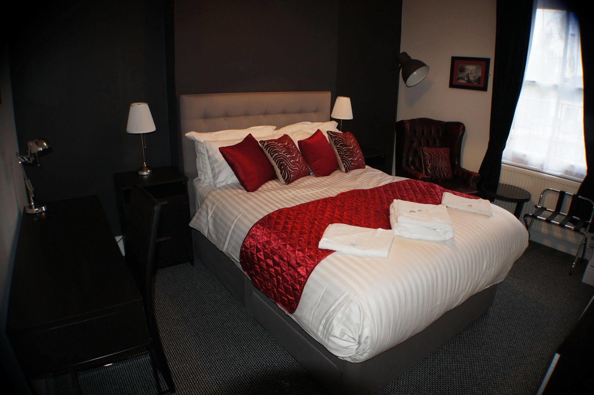 Grand Junction Arms Hotel Londra Exterior foto